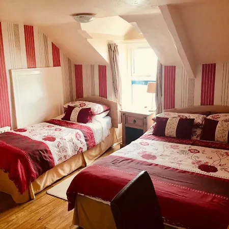 Vakantiehuis Townhouse With Harbour Views *