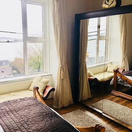 Holiday home Townhouse With Harbour Views Cobh